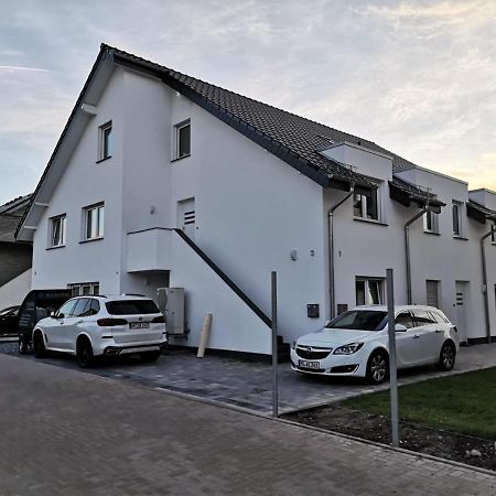 Modern Wohnen I Parkplatz I Wlan I Netflix I Balkon I 6 Schlafplaetze Daire Bad Oeynhausen Dış mekan fotoğraf