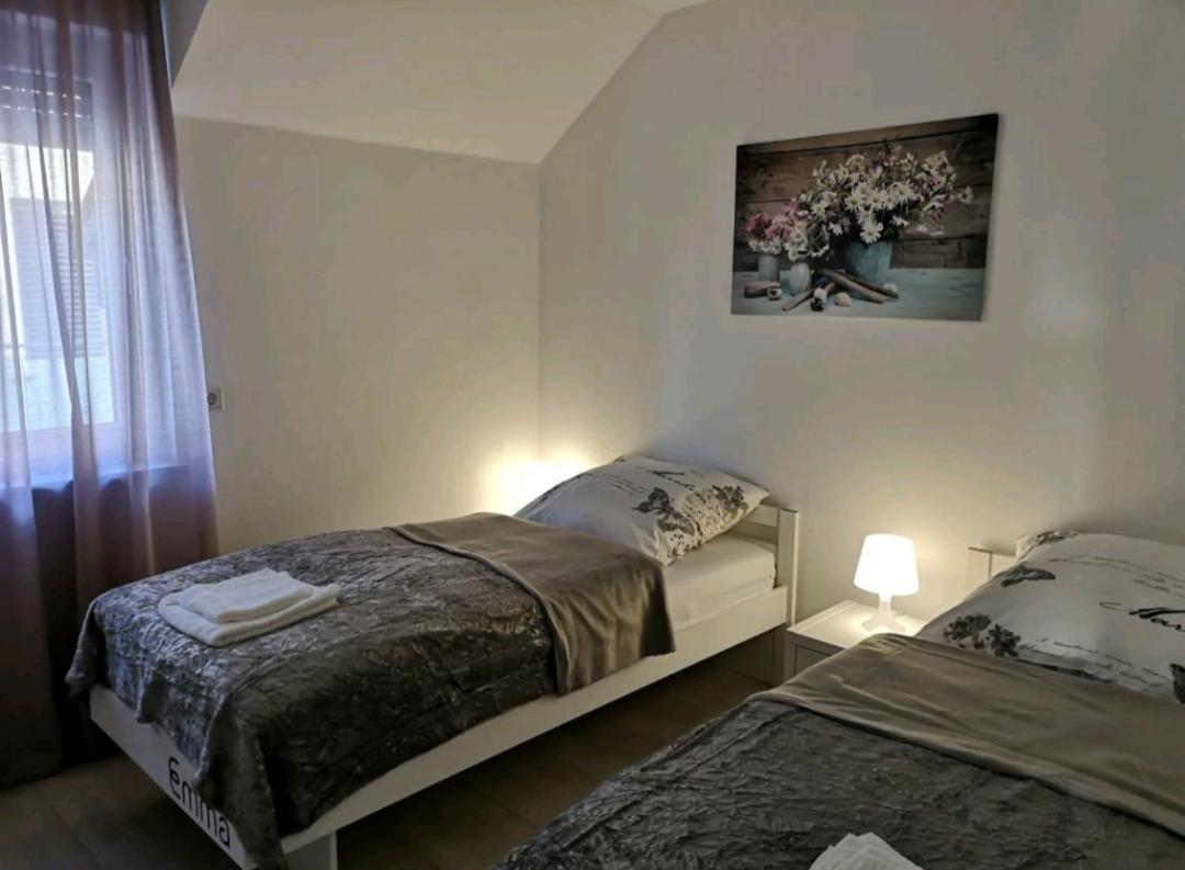 Modern Wohnen I Parkplatz I Wlan I Netflix I Balkon I 6 Schlafplaetze Daire Bad Oeynhausen Dış mekan fotoğraf